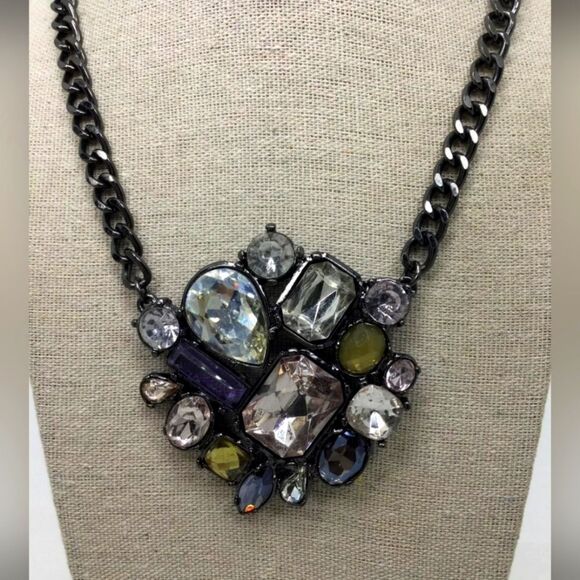 Chico's Mixed Color Rhinestone Pendant Chain Necklace NWOT 16" - Picture 1 of 5